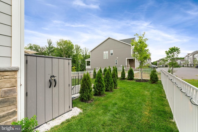 18010 Woods Overlook Dr, Dumfries, VA 22026 - view of yard