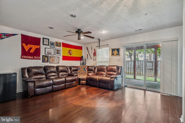 7140 Ladd Cir, Frederick, MD 21703 - living area with a textured ceiling, ceiling fan, wood finished floors, and recessed lighting