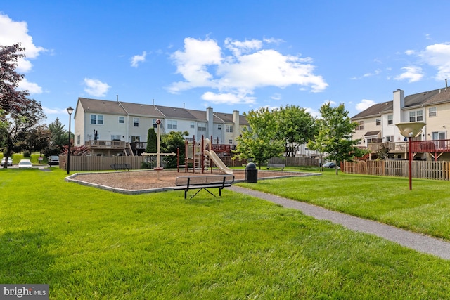 7140 Ladd Cir, Frederick, MD 21703 - view of yard featuring a residential view