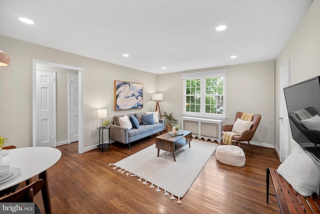 117 E Glebe Rd Unit C, Alexandria, VA 22305 - living room featuring wood finished floors, baseboards, and recessed lighting