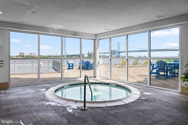 901 N Penn St Unit R305, Philadelphia, PA 19123 - view of pool with a city view and an in-ground hot tub