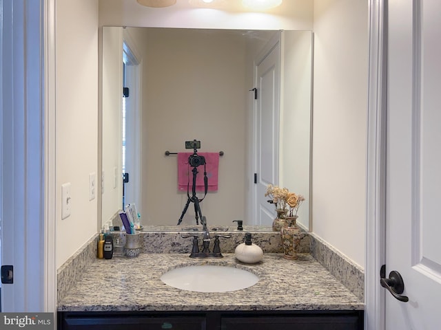 3348 Soaring Cir, Woodbridge, VA 22193 - bathroom featuring vanity
