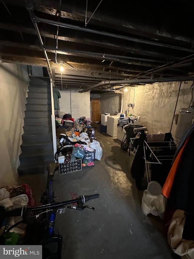 7420 Torresdale Ave, Philadelphia, PA 19136 - unfinished below grade area with stairway and washing machine and dryer