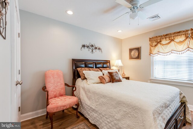 3 Canterbury Pl, Southampton, NJ 08088 - bedroom with wood finished floors, baseboards, recessed lighting, and a ceiling fan