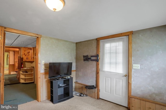 409 Julian St, Williamstown, PA 17098 - living room with light carpet