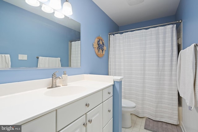 4 Old Elm Ct, Lutherville Timonium, MD 21093 - full bath featuring toilet, vanity, and curtained shower
