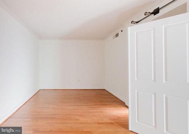 777 7th St NW Unit 913, Washington, DC 20001 - bonus room with light wood-style flooring and baseboards