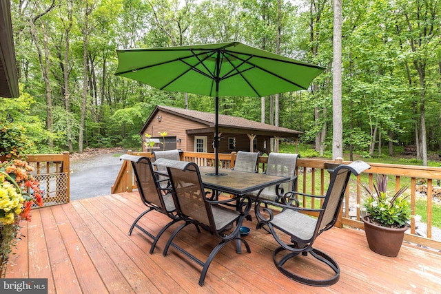 2733 Wood Ln, Morgantown, PA 19543 - wooden deck featuring outdoor dining space