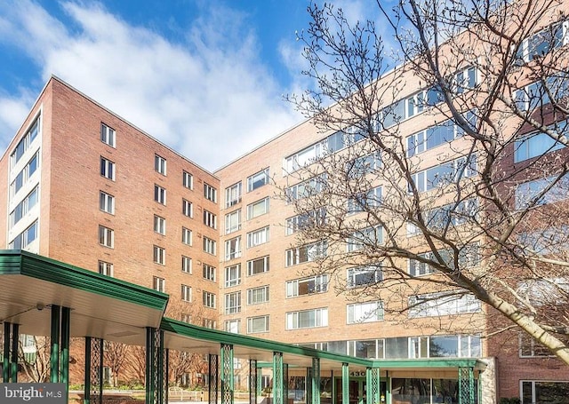 4301 Massachusetts Ave NW Unit 8009, Washington, DC 20016 - view of apartment building / complex