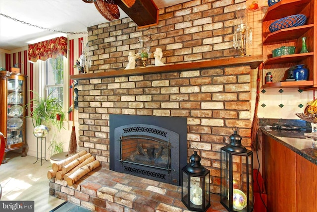 1150 S Mountain Rd, Dillsburg, PA 17019 - detailed view of a fireplace