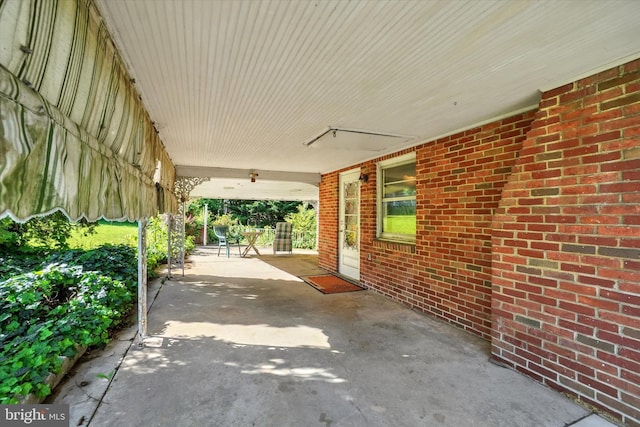 758 Rathton Rd, York, PA 17403 - porch with a carport