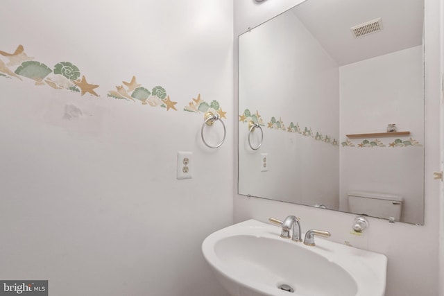 2339 Millennium Ln, Reston, VA 20191 - bathroom with a sink
