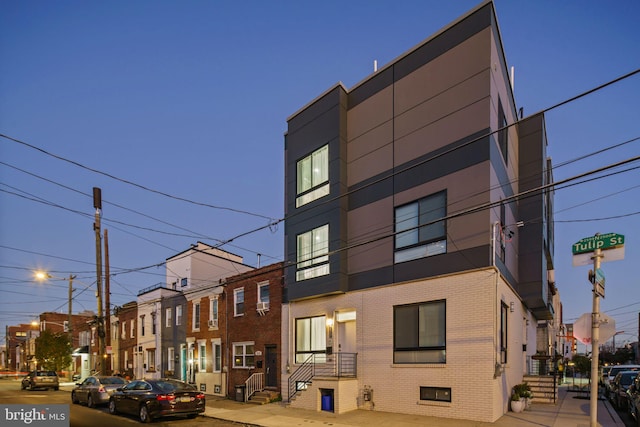 2557 Tulip St, Philadelphia, PA 19125 - view of building exterior