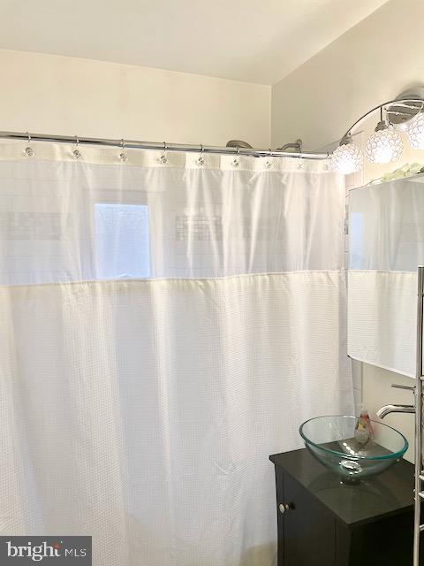 3936 NE Blaine St NE, Washington, DC 20019 - full bathroom with vanity