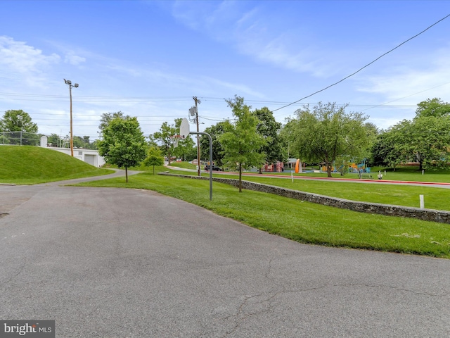 25 E Potomac St, Williamsport, MD 21795 - view of asphalt street