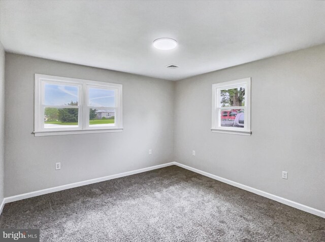 6985 Old Harrisburg Rd, York Springs, PA 17372 - carpeted empty room with baseboards
