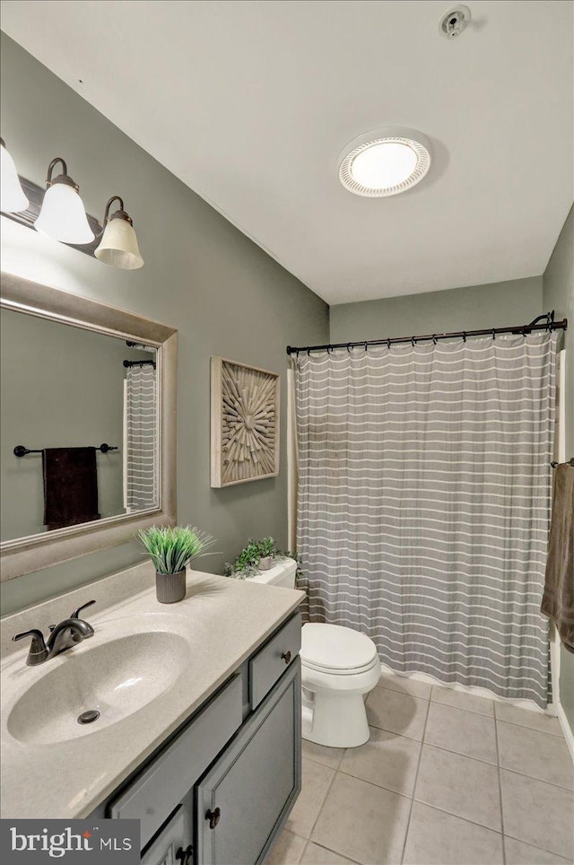 159 Waterford Ln, Reading, PA 19606 - full bath with vanity, toilet, tile patterned floors, and curtained shower