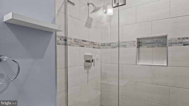 547 N 12th St Unit 2, Philadelphia, PA 19123 - bathroom with a tile shower