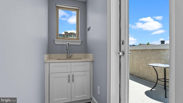 547 N 12th St Unit 2, Philadelphia, PA 19123 - bathroom featuring vanity