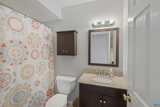 989 Clearfields Ln, Crozet, VA 22932 - full bathroom featuring vanity, toilet, and curtained shower