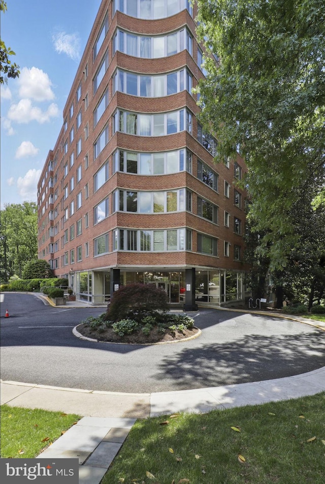 4200 Cathedral Ave NW Unit 317, Washington, DC 20016 - view of property