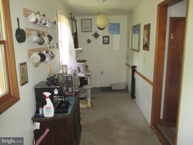210 E Reynolds St, Cumberland, MD 21502 - hall featuring carpet