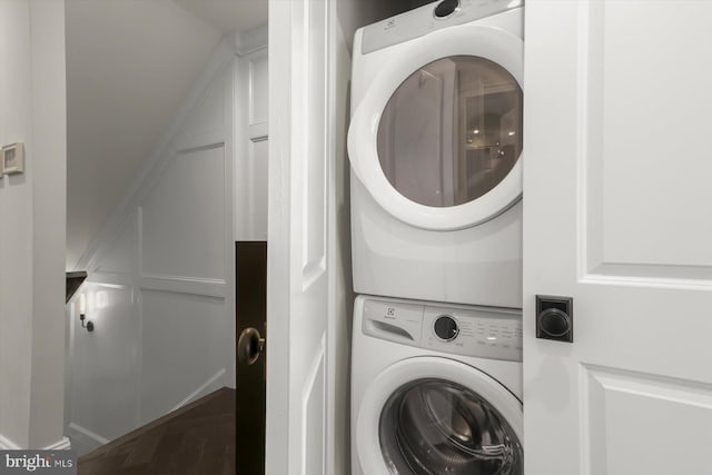 1775 Church St NW Unit 8, Washington, DC 20036 - laundry area featuring stacked washer and clothes dryer