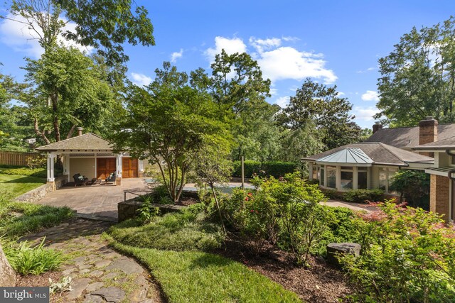 3713 Templeton Pl, Alexandria, VA 22304 - view of yard with a patio