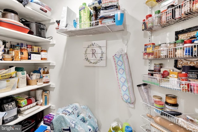 2050 N Calvert St Unit 106, Arlington, VA 22201 - view of pantry