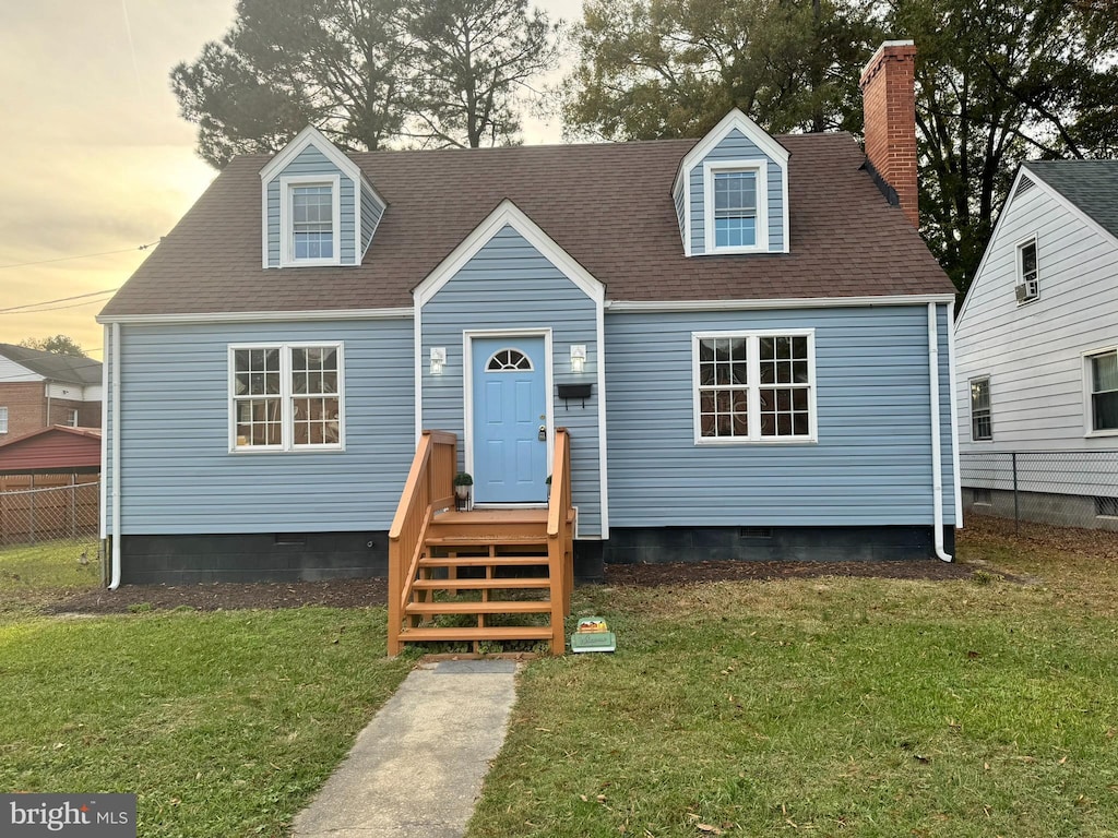 1906 Varina Ave, Petersburg, VA 23805 - cape cod-style house with crawl space and a shingled roof