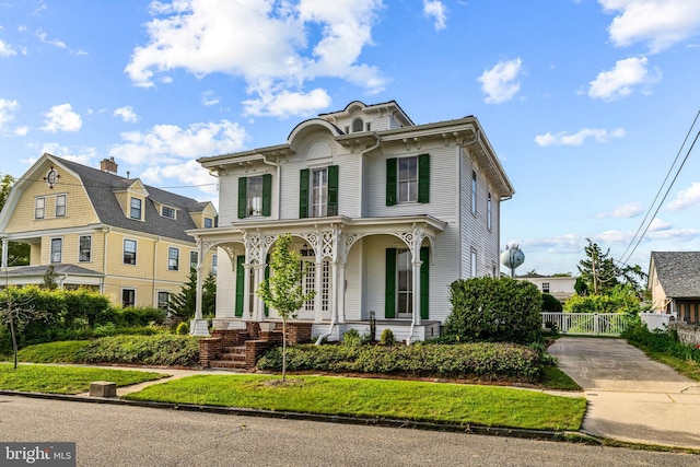 3 E Poplar St, Wenonah, NJ 08090 - italianate house featuring covered porch and driveway