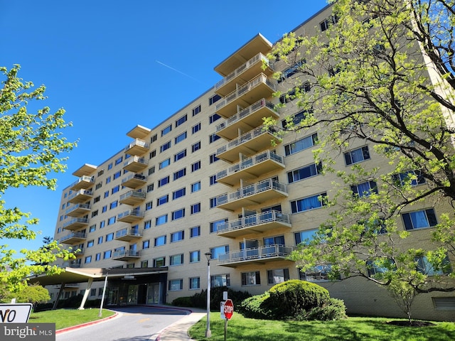 7121 Park Heights Ave Unit 206, Baltimore, MD 21215 - view of apartment building / complex
