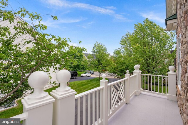 22107 Whisperhill Ct, Broadlands, VA 20148
