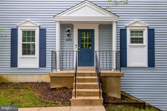 6600 Rockleigh Way, Alexandria, VA 22315 - view of doorway to property