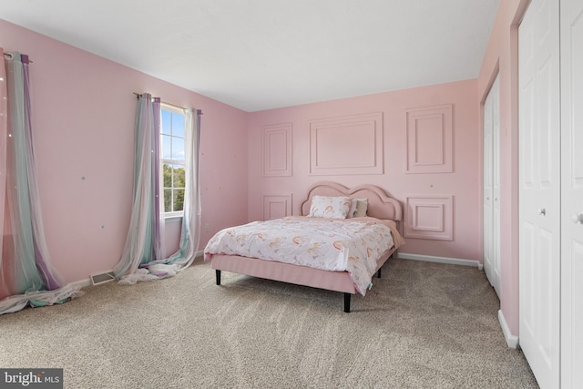 140 N Allwood Dr, Hanover, PA 17331 - bedroom with light colored carpet and baseboards