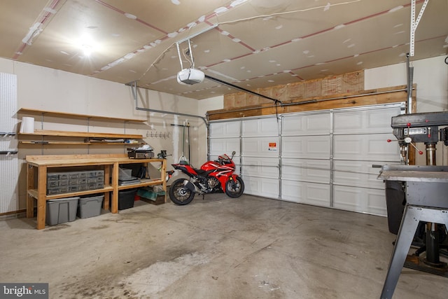 140 N Allwood Dr, Hanover, PA 17331 - garage featuring a garage door opener