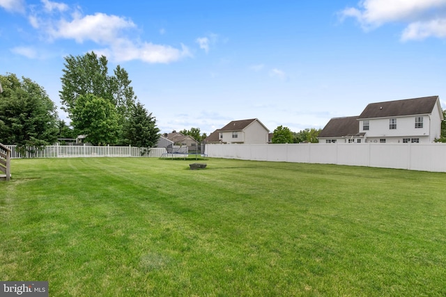 140 N Allwood Dr, Hanover, PA 17331 - view of yard featuring a trampoline