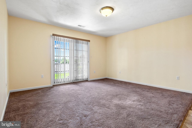 1389 Chami Dr Unit 171, Spring Grove, PA 17362 - carpeted empty room featuring baseboards