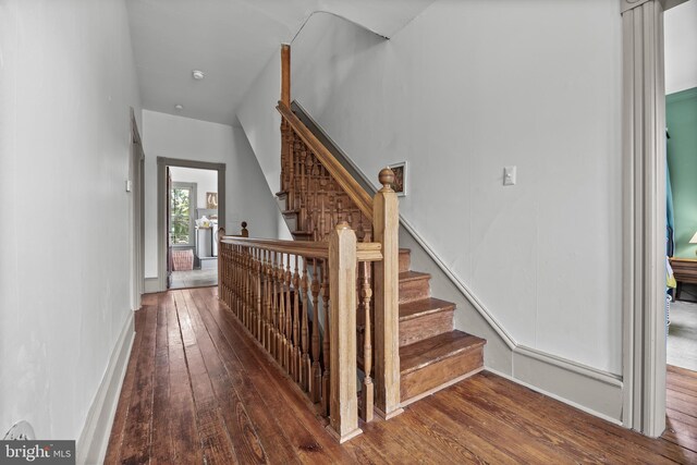 101 Warren Ave, Sewell, NJ 08080 - stairs featuring hardwood / wood-style flooring and baseboards
