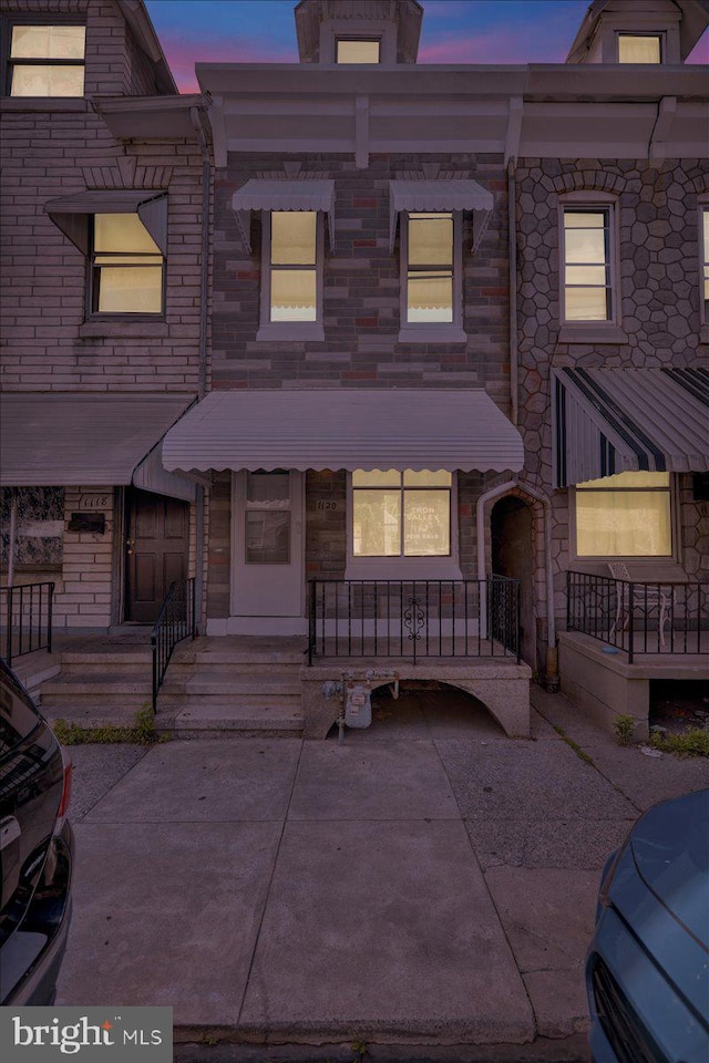 1120 N 10th St, Reading, PA 19604 - view of townhome / multi-family property