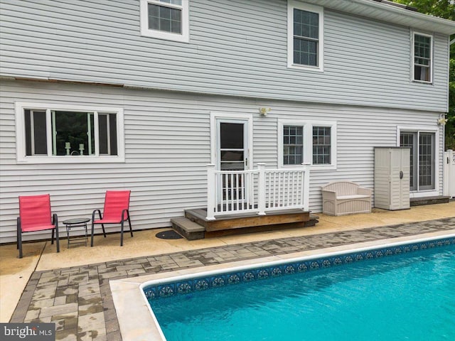 209 Burlington Ave, Voorhees, NJ 08043 - swimming pool with a patio area