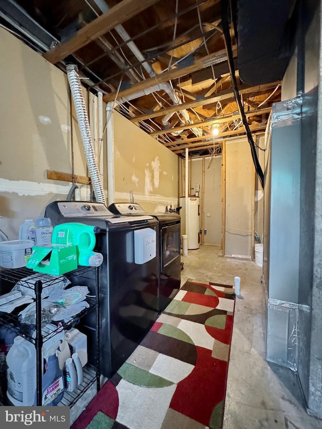 8565 E St, Chesapeake Beach, MD 20732 - laundry room featuring independent washer and dryer, water heater, and heating unit