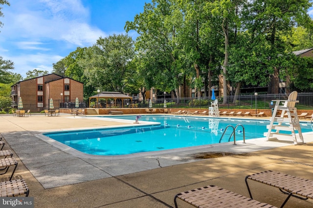 9731 Kings Crown Ct Unit 201, Fairfax, VA 22031