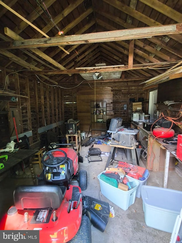 2411 Washington Ave, Victoria, VA 23974 - view of garage