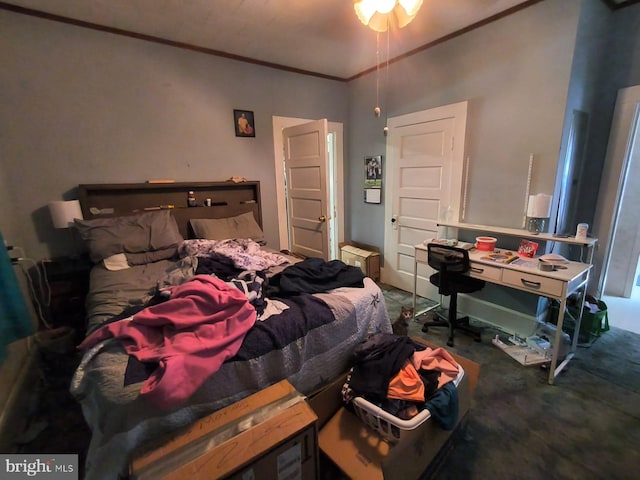 2411 Washington Ave, Victoria, VA 23974 - bedroom featuring carpet flooring and crown molding