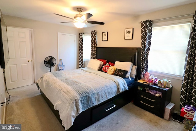 2460 Kilpatrick Pl, Dumfries, VA 22026 - carpeted bedroom with a ceiling fan