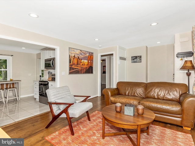 5421 Bartonsville Rd, Frederick, MD 21704 - living room with baseboards and recessed lighting