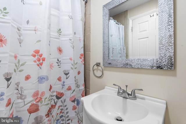 521 Rhode Island Ave, Cherry Hill, NJ 08002 - bathroom featuring a sink and a shower with shower curtain