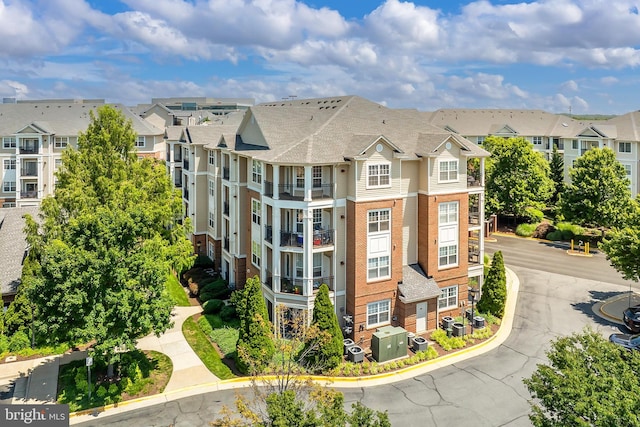 12900 Centre Park Cir Unit 107, Herndon, VA 20171 - view of building exterior featuring a residential view