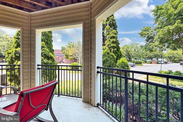 12900 Centre Park Cir Unit 107, Herndon, VA 20171 - view of porch